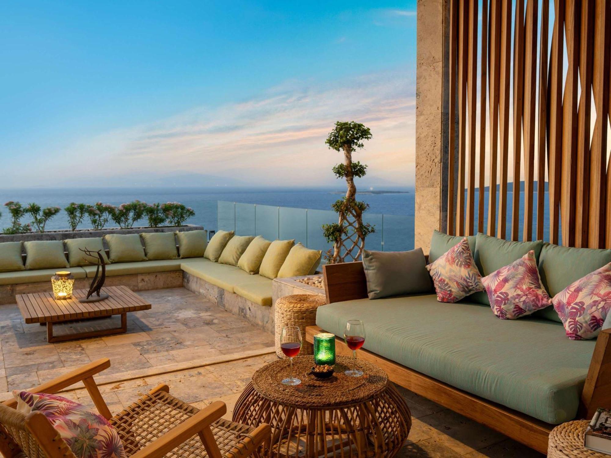 Swissotel Living 博德鲁姆 外观 照片